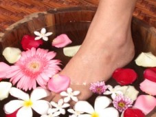 Beauté des pieds et pose vernis (1h30) - Rhône (69) Rhône (69)