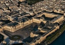 Vue aérienne du musée du Louvre 