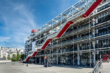 Centre Pompidou vu d'en face 