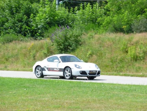 Conduire Porsche Cayman Belgique 12 tours