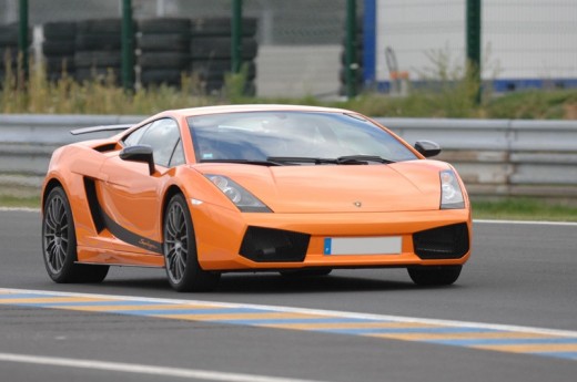 Pilotage Lamborghini Gallardo - 4 tours - Circuit de Trappes (78) ou Circuit de Montlhéry (91)