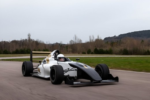 Stage de pilotage F4 - 10 à 12 tours - 3 circuits Grand Est