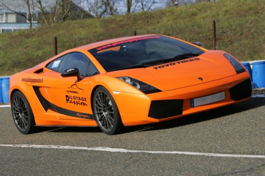 Pilotage Lamborghini Gallardo 6 tours - Circuit de Trappes (78) ou Circuit de Montlhéry (91)