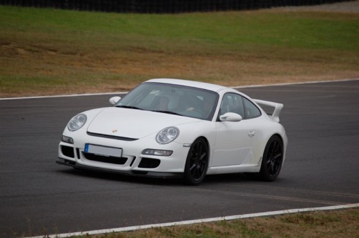 Pilotage 12 tours Porsche 991 GT3 - Circuit de Trappes (78) ou Circuit de Montlhéry (91)