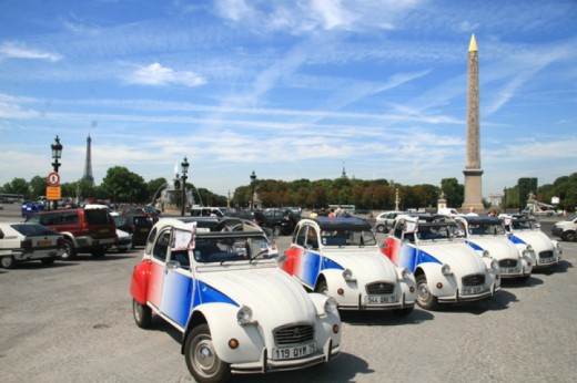 Croisière et balade en 2CV (2h pour 3) – Paris (75)