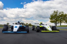 Pilotage 6 à 8 tours en F4 Tatuus