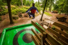 Amusez-vous dans le plus grand parc aventure de Belgique
