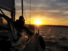 Passeio ao Por-do-Sol em Veleiro no Rio Tejo p/3