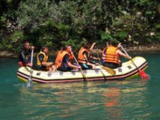 Rafting sur le Rhône, Suisse