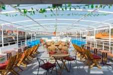 Croisière sur le Tage avec dîner et musique live à Lisbonne pour 2