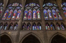 Cathédrale Basilique Saint-Denis vue de l'intérieur