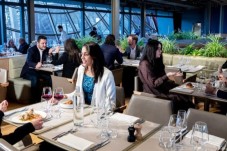 Déjeuner à la Tour Eiffel pour 2 - Menu Brasserie - Paris (75)