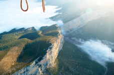 Traversée en montgolfière à travers les Pyrénées : Montsec et Mont-Rebei