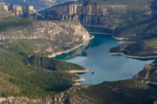Traversée en montgolfière à travers les Pyrénées : Montsec et Mont-Rebei