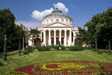 Bucharest Discovering Tour - Half Day for One