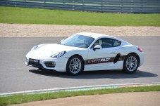 Conduire Porsche Cayman Belgique 12 tours