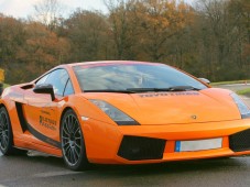 Pilotage Lamborghini Gallardo 8 tours - Circuit de Trappes (78) ou Circuit de Montlhéry (91)