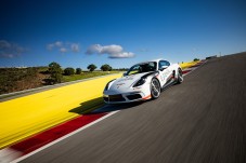Conduire une Porsche Cayman 718 S – 2 tours + 1 tour en copilote
