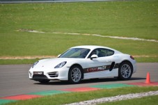 Stage de pilotage Porsche Cayman 12 tours - Circuit Chambley (54)