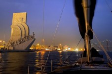 Croisière en voilier à Lisbonne de nuit avec boisson - Enfant