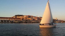 Passeio ao Por-do-Sol em Veleiro no Rio Tejo p/3