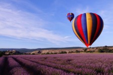 Vol en montgolfière et hotel pour 2 en Provence (04)