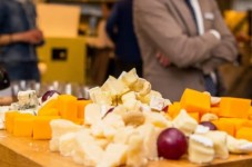 Plateau de fromages variés pour la dégustation