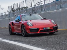 Pilotage Porsche 991 GT3 4 tours - 3 circuits en Île-de-France