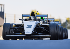 Pilotage F4 Tatuus 20 à 28 tours - 10 circuits en France