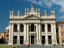 Roman basilicas and secret underground catacombs tour kids