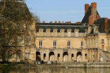 Château de Fontainebleau vue de l'extérieur 