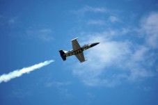Avion de chasse Breitling