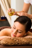 Massage oriental – Abhyanga