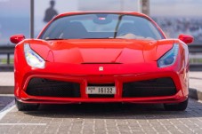 Pilotage Ferrari 488 GTB 8 tours - 3 circuits en Île-de-France