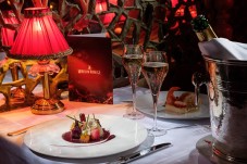 Moulin Rouge | Spectacle + Dinner menu Pesco Végétarien