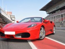 Conduire un Ferrari F430 - 2 ou 4 tours - Espagne