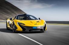 Pilotage McLaren 600LT 2 tours - 2 circuits en Île-de-France