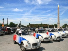 Croisière et balade en 2CV (2h pour 3) – Paris (75)