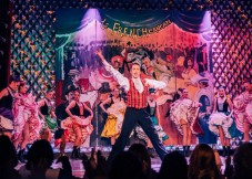 La Nouvelle Eve | Spectacle + Champagne - Paris (75)