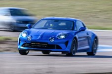 Pilotage Alpine A110 S - 6 tours - 2 circuits en France