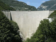 Bungee Jump Goldeneye - Saut à l'élastique - Suisse