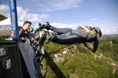 Saut à l'élastique